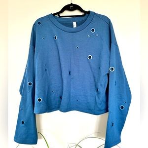 Alo Yoga Sweatshirt with grommet detail